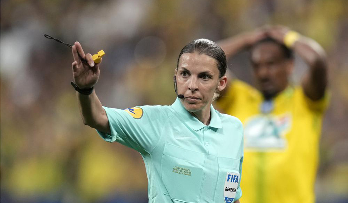 Qatar 2022 World Cup to feature female referees in first for tournament